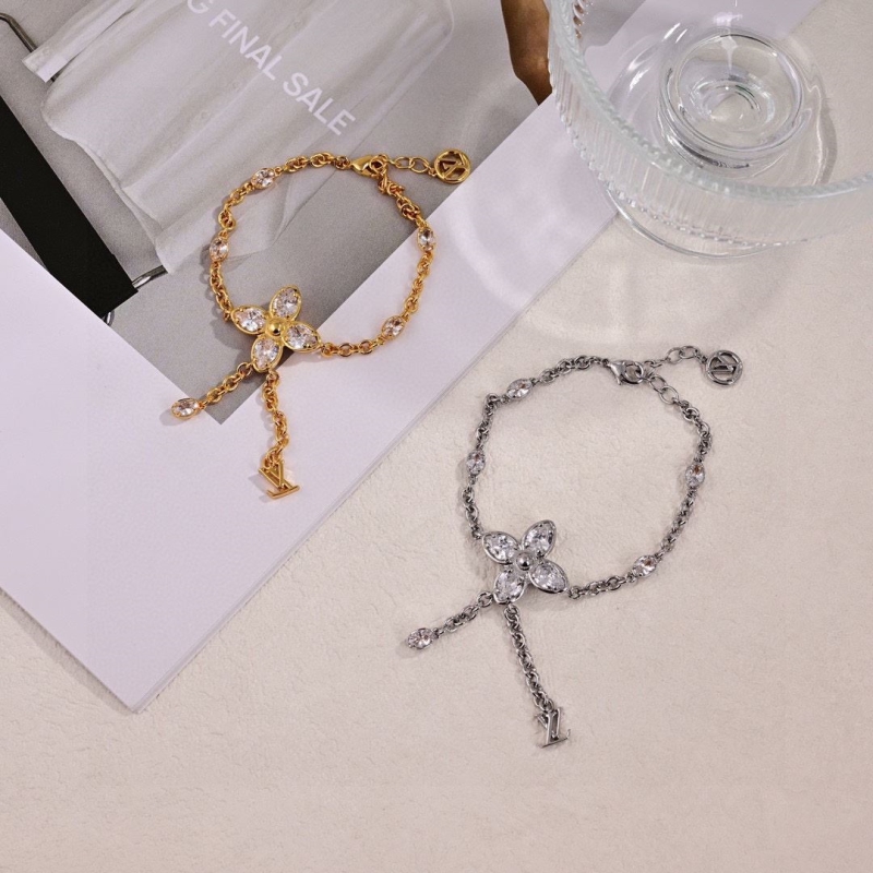 LV Necklaces